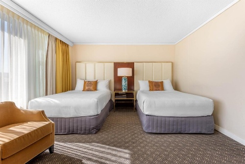 Omni Mont-Royal Hotel image 39